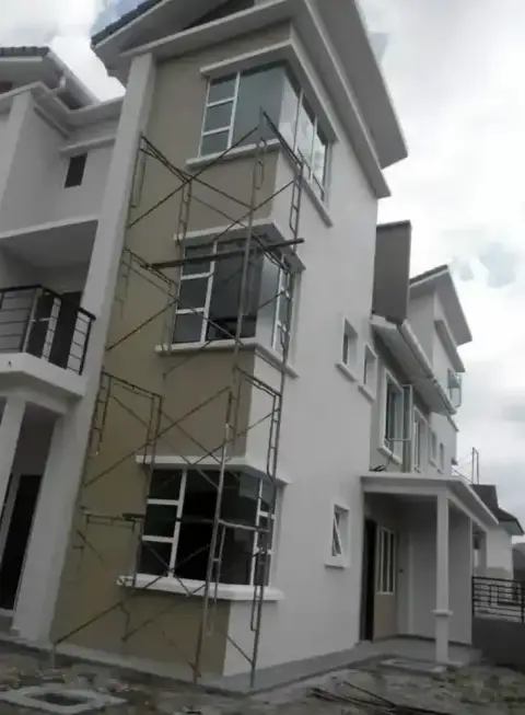 Projek RumahHQ di Hulu Langat, rumah 3 tingkat — gambar 33 daripada 42