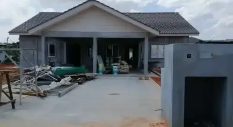 Projek RumahHQ di Jalan Kebun, Klang, banglo 1 tingkat — gambar 1 daripada 18