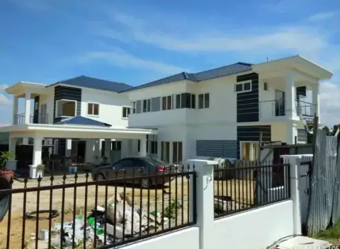 Projek RumahHQ di Kubu Gajah, Sungai Buloh, banglo 2 tingkat — gambar 8 daripada 30