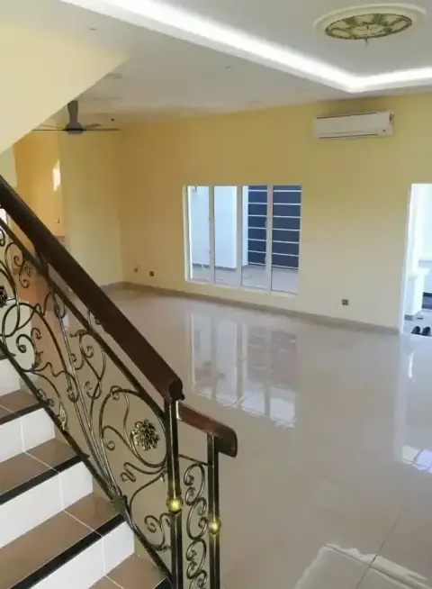 Projek RumahHQ di Kubu Gajah, Sungai Buloh, banglo 2 tingkat — gambar 23 daripada 30
